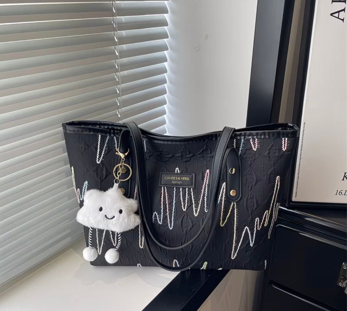 Ladies' Hand Bag available through AP Logistics